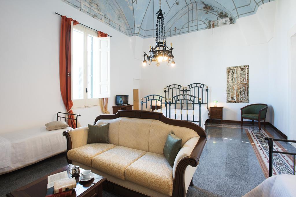 Bed and Breakfast Palazzo Scarciglia - Dimora D'Epoca Minervino di Lecce Exteriér fotografie
