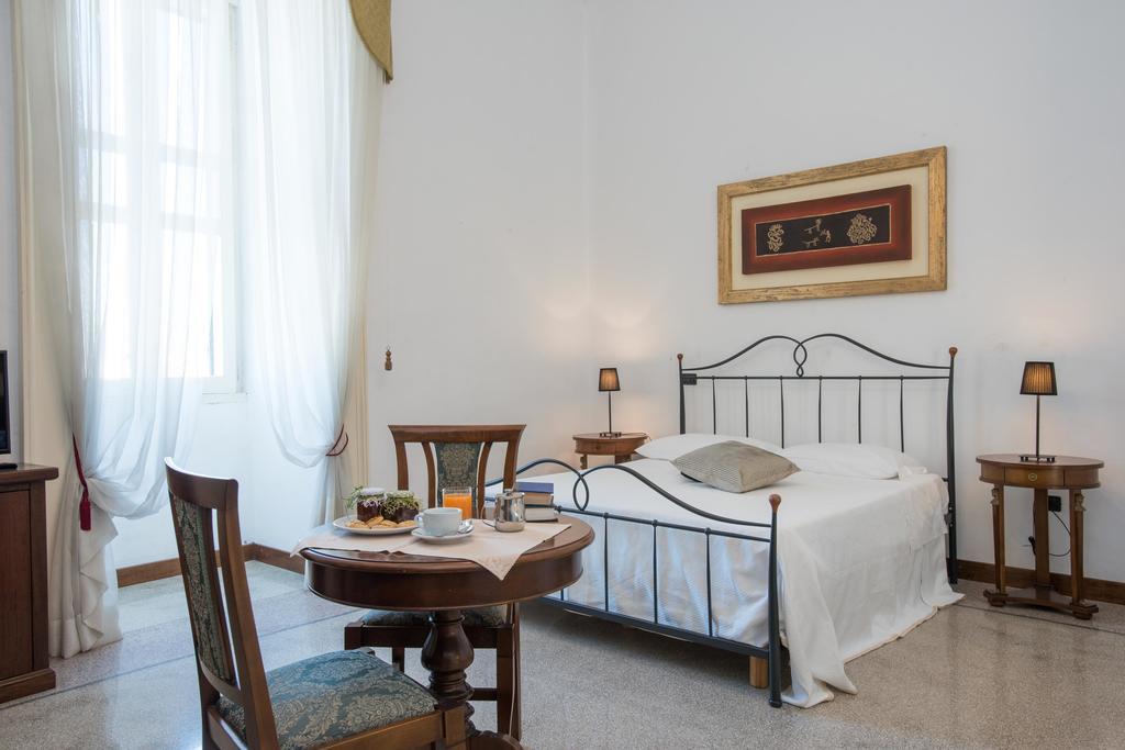 Bed and Breakfast Palazzo Scarciglia - Dimora D'Epoca Minervino di Lecce Exteriér fotografie