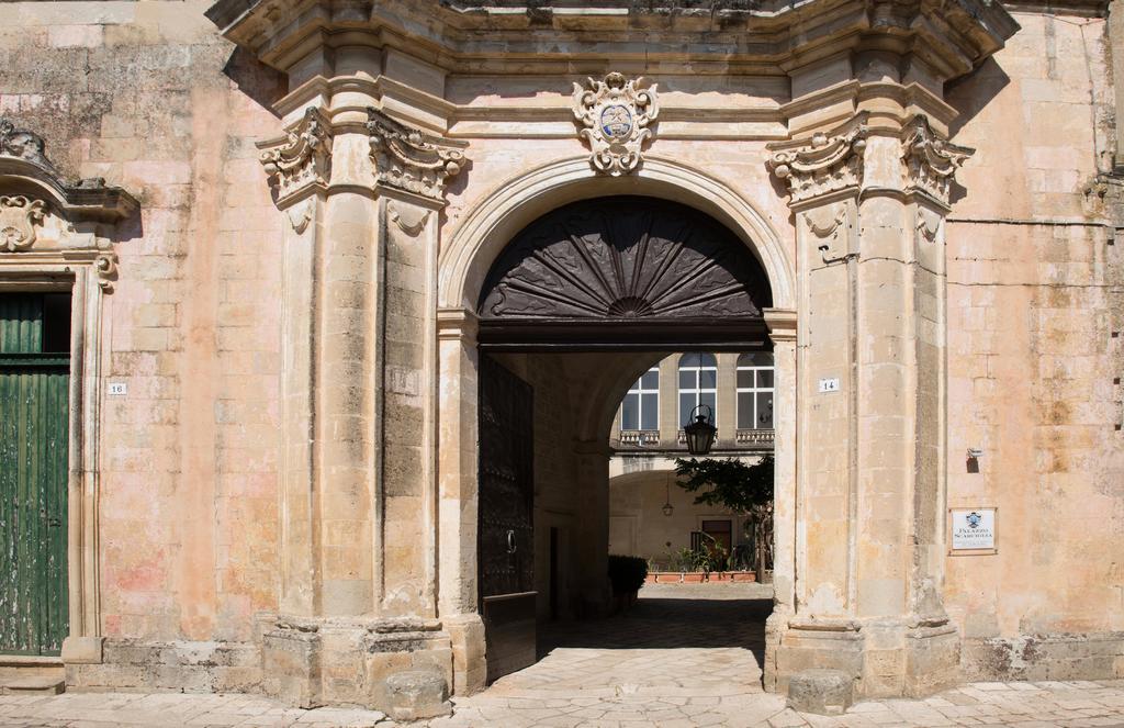 Bed and Breakfast Palazzo Scarciglia - Dimora D'Epoca Minervino di Lecce Exteriér fotografie