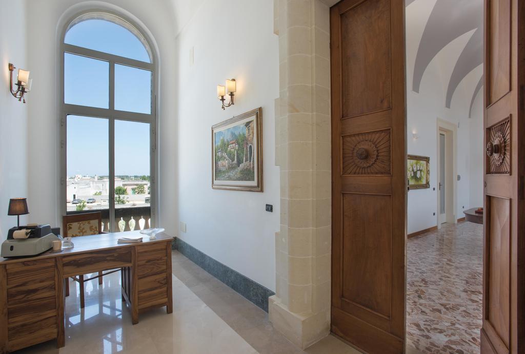 Bed and Breakfast Palazzo Scarciglia - Dimora D'Epoca Minervino di Lecce Exteriér fotografie